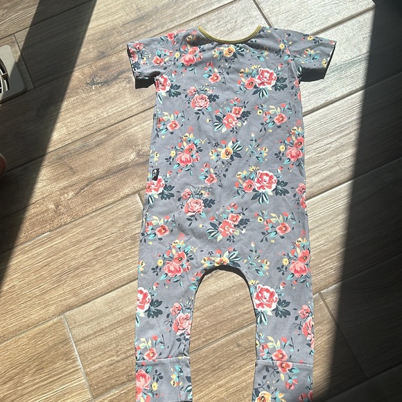 Rags romper 3/4T - Picture 3 of 5